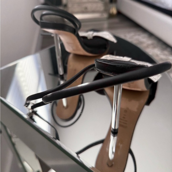 Elegant Black and Silver Women's Heels - Picture 3 of 5